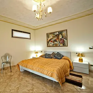 Airport House 2* Reggio Calabria